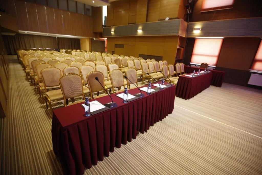 The Corporate Hotel And Convention Centre Ulaanbaatar Exterior foto